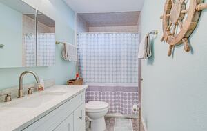 Cozy Waterfront Escape Minutes from Homosassa Springs - Homosassa, Florida