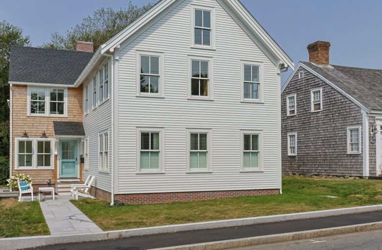 Elegant 5-Bedroom Coastal Haven in the Heart of Chatham - Chatham, Massachusetts