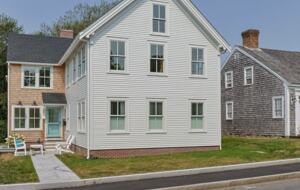 Elegant 5-Bedroom Coastal Haven in the Heart of Chatham - Chatham, Massachusetts