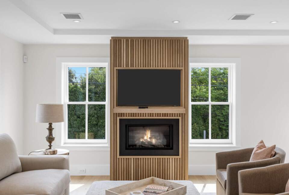 Elegant 5-Bedroom Coastal Haven in the Heart of Chatham - Chatham, Massachusetts