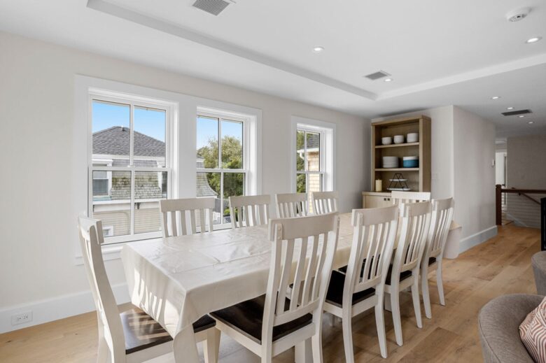 Elegant 5-Bedroom Coastal Haven in the Heart of Chatham - Chatham, Massachusetts