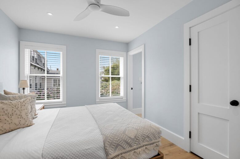 Elegant 5-Bedroom Coastal Haven in the Heart of Chatham - Chatham, Massachusetts