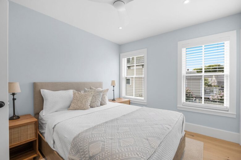 Elegant 5-Bedroom Coastal Haven in the Heart of Chatham - Chatham, Massachusetts