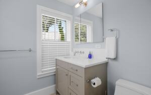 Elegant 5-Bedroom Coastal Haven in the Heart of Chatham - Chatham, Massachusetts