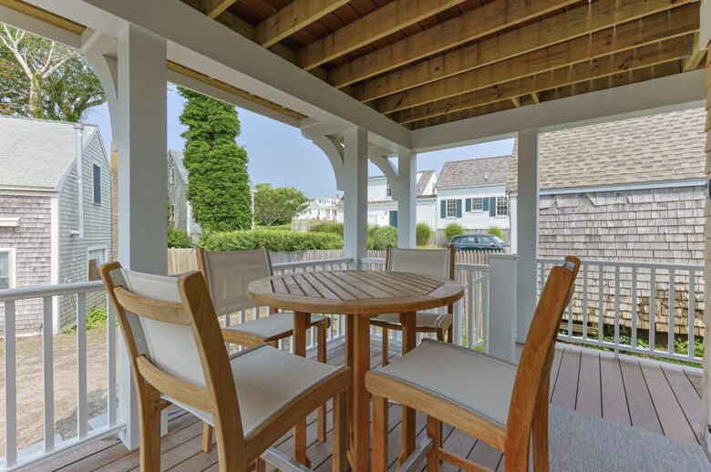 Elegant 5-Bedroom Coastal Haven in the Heart of Chatham - Chatham, Massachusetts