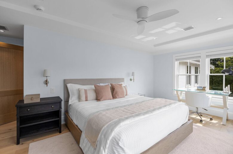 Elegant 5-Bedroom Coastal Haven in the Heart of Chatham - Chatham, Massachusetts