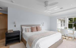 Elegant 5-Bedroom Coastal Haven in the Heart of Chatham - Chatham, Massachusetts