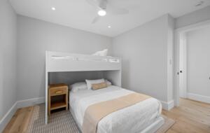 Elegant 5-Bedroom Coastal Haven in the Heart of Chatham - Chatham, Massachusetts