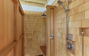 Elegant 5-Bedroom Coastal Haven in the Heart of Chatham - Chatham, Massachusetts