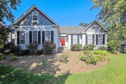 Elegant Waterfront Haven on Little Greenwood Creek - Grasonville, Maryland