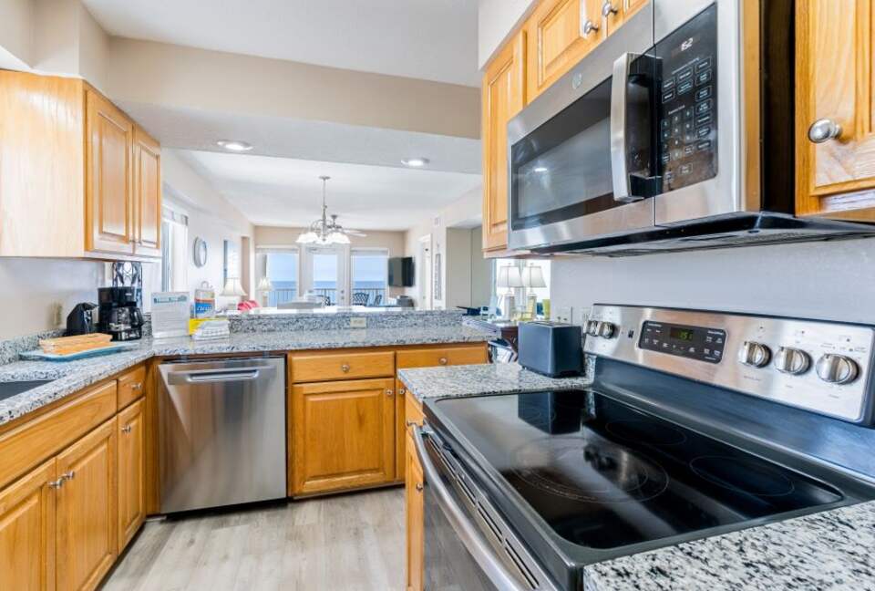 Beachfront Bliss in the Heart of Gulf Shores - Gulf Shores, Alabama