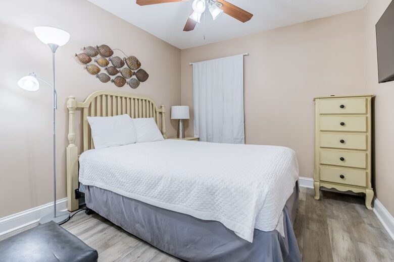 Beachfront Bliss in the Heart of Gulf Shores - Gulf Shores, Alabama