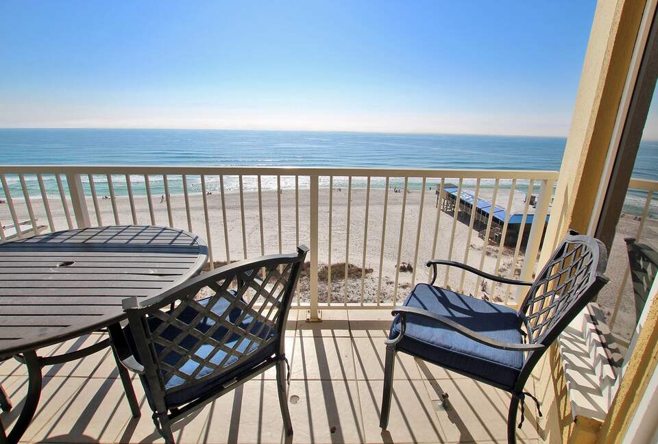 Beachfront Bliss in the Heart of Gulf Shores - Gulf Shores, Alabama