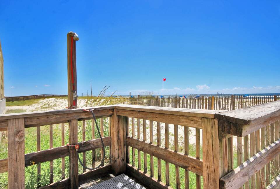 Beachfront Bliss in the Heart of Gulf Shores - Gulf Shores, Alabama
