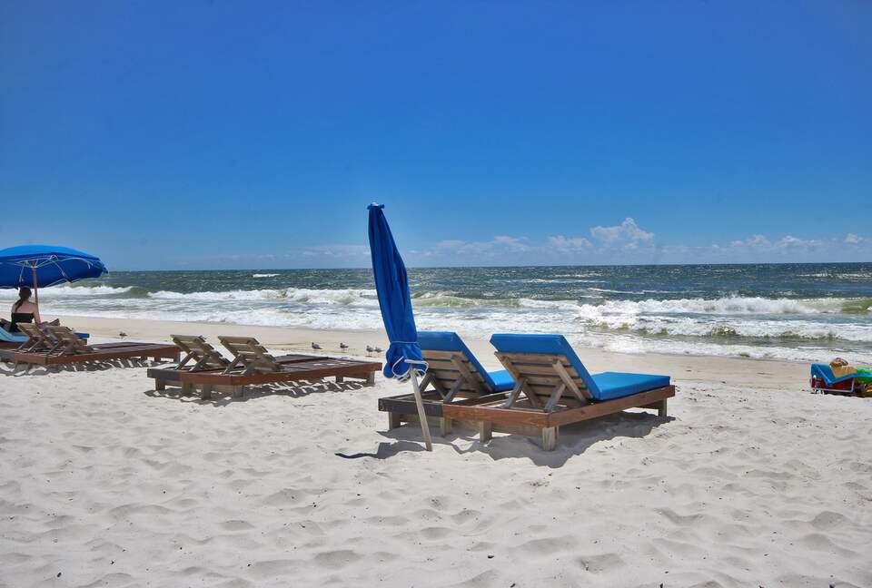 Beachfront Bliss in the Heart of Gulf Shores - Gulf Shores, Alabama