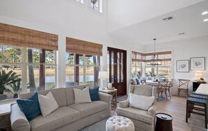 Elegant Coastal Getaway Overlooking Baytowne Golf Course - Miramar Beach, Florida