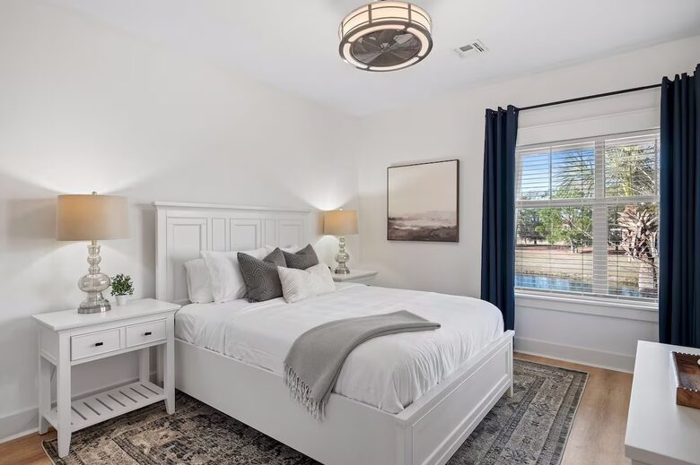 Elegant Coastal Getaway Overlooking Baytowne Golf Course - Miramar Beach, Florida