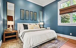 Architectural Masterpiece with Panoramic Lake Views & Concierge Service - Statesville, North Carolina