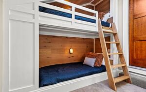 Architectural Masterpiece with Panoramic Lake Views & Concierge Service - Statesville, North Carolina