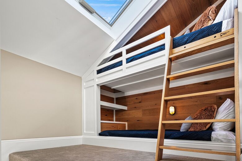 Architectural Masterpiece with Panoramic Lake Views & Concierge Service - Statesville, North Carolina