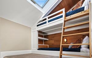 Architectural Masterpiece with Panoramic Lake Views & Concierge Service - Statesville, North Carolina