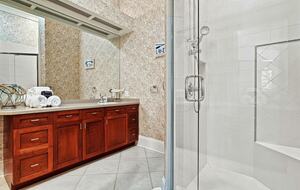 Architectural Masterpiece with Panoramic Lake Views & Concierge Service - Statesville, North Carolina