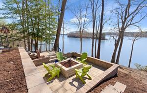 Architectural Masterpiece with Panoramic Lake Views & Concierge Service - Statesville, North Carolina