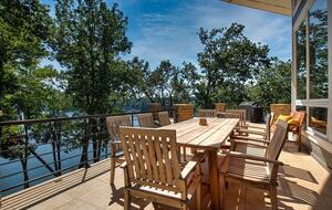 Architectural Masterpiece with Panoramic Lake Views & Concierge Service - Statesville, North Carolina