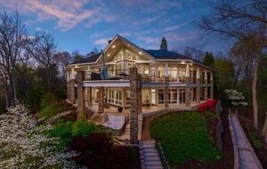 Architectural Masterpiece with Panoramic Lake Views & Concierge Service - Statesville, North Carolina