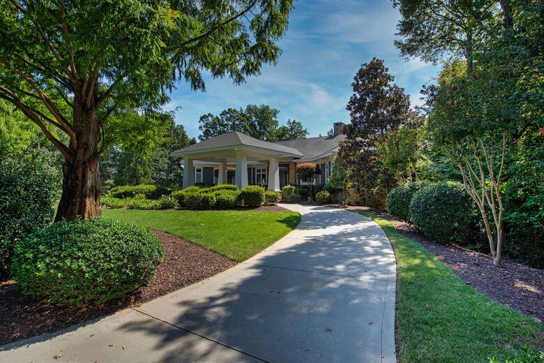 Architectural Masterpiece with Panoramic Lake Views & Concierge Service - Statesville, North Carolina