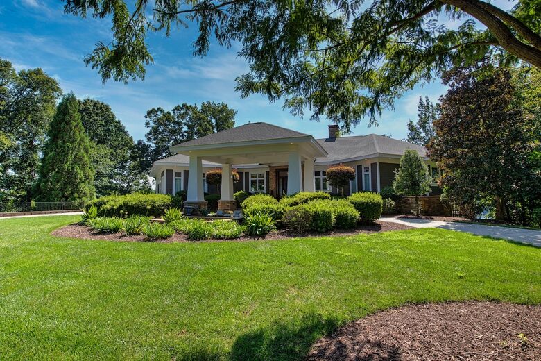 Architectural Masterpiece with Panoramic Lake Views & Concierge Service - Statesville, North Carolina