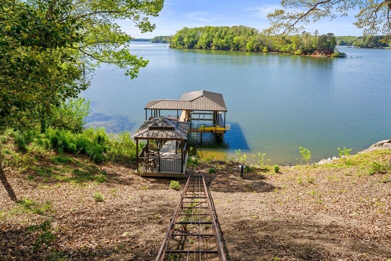 Architectural Masterpiece with Panoramic Lake Views & Concierge Service - Statesville, North Carolina