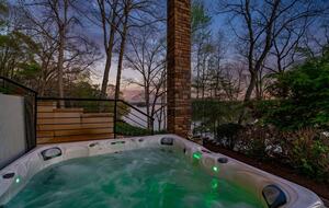 Architectural Masterpiece with Panoramic Lake Views & Concierge Service - Statesville, North Carolina