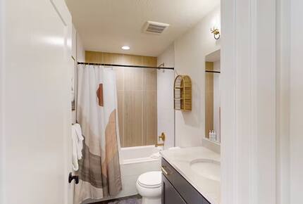 Luxury Jordanelle Ridge Home with Private Hot Tub - Heber City, Utah