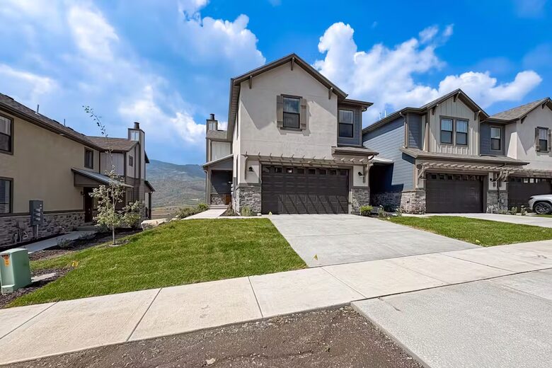 Luxury Jordanelle Ridge Home with Private Hot Tub - Heber City, Utah