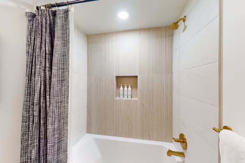 Luxury Jordanelle Ridge Home with Private Hot Tub - Heber City, Utah