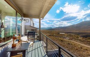 Luxury Jordanelle Ridge Home with Private Hot Tub - Heber City, Utah