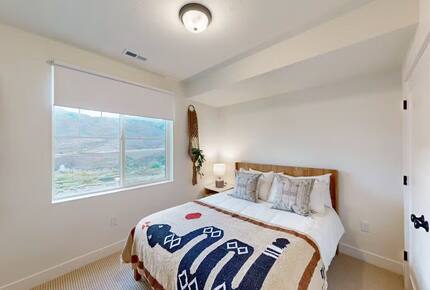 Luxury Jordanelle Ridge Home with Private Hot Tub - Heber City, Utah