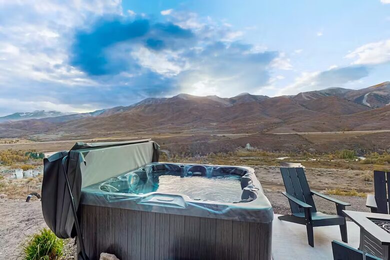 Luxury Jordanelle Ridge Home with Private Hot Tub - Heber City, Utah