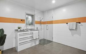 Executive Retreat with 180-degree views - Dunedin, New Zealand