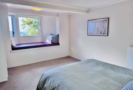 Executive Retreat with 180-degree views - Dunedin, New Zealand