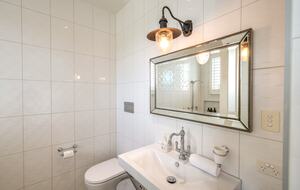 Kotare Estate | Modern Masterpiece with Pool, Spa & Ocean Views - Waiheke Island, New Zealand