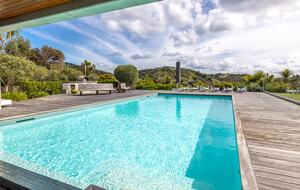 Kotare Estate | Modern Masterpiece with Pool, Spa & Ocean Views - Waiheke Island, New Zealand