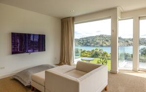 Kotare Estate | Modern Masterpiece with Pool, Spa & Ocean Views - Waiheke Island, New Zealand