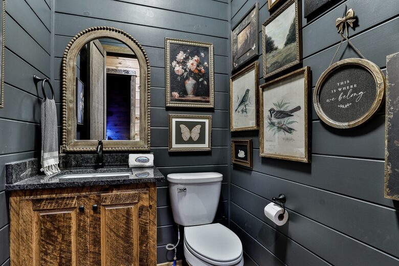 Blue Ridge Hideaway | Creekside Comfort Meets Mountain Adventure - Morganton, Georgia