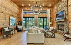 Blue Ridge Hideaway | Creekside Comfort Meets Mountain Adventure - Morganton, Georgia