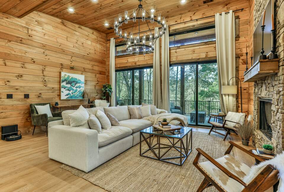 Blue Ridge Hideaway | Creekside Comfort Meets Mountain Adventure - Morganton, Georgia