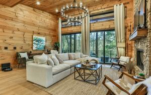 Blue Ridge Hideaway | Creekside Comfort Meets Mountain Adventure - Morganton, Georgia