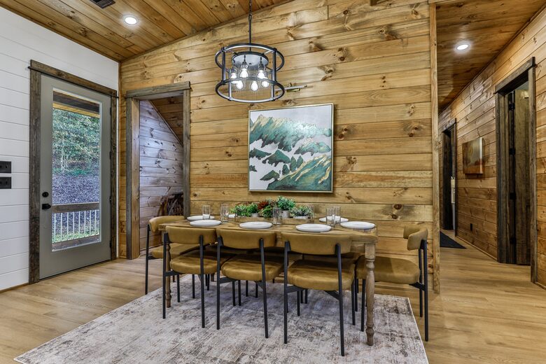 Blue Ridge Hideaway | Creekside Comfort Meets Mountain Adventure - Morganton, Georgia