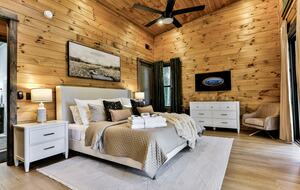 Blue Ridge Hideaway | Creekside Comfort Meets Mountain Adventure - Morganton, Georgia